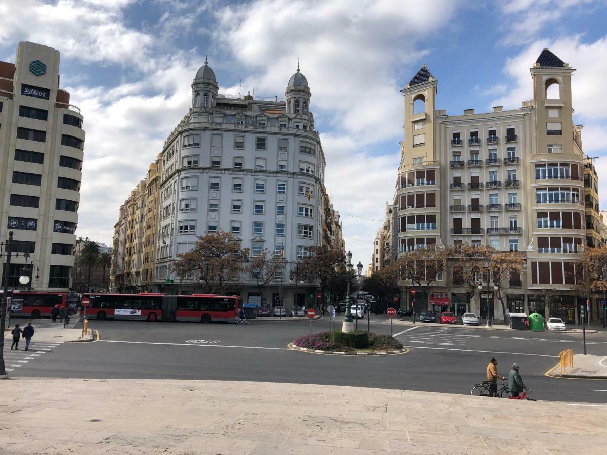 Colon Market Downtown Valencia Exterior photo